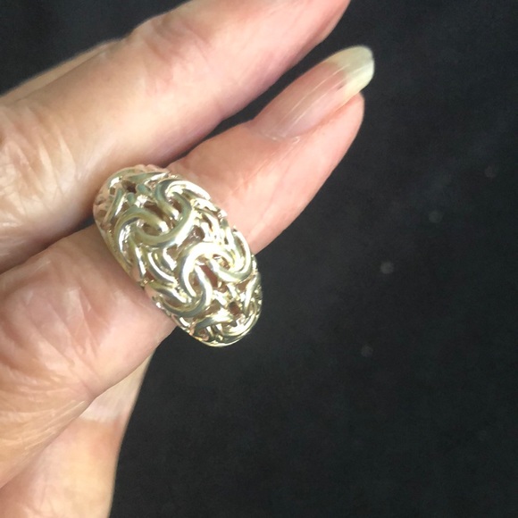 Silver ring - Picture 2 of 3